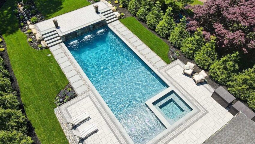 swimming pool construction company